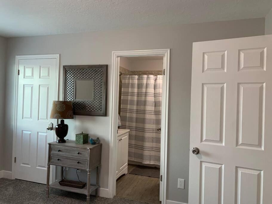 Rooms With A Mountain View Pleasant Grove المظهر الخارجي الصورة